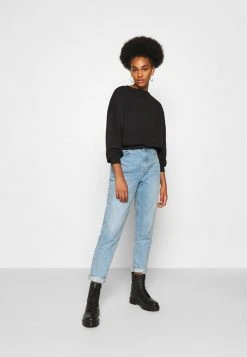 JDYGIANNA LIFE - Sweatshirt - Black -Promos JDY Boutique 001d477bd1424d60b84d0292591f130e