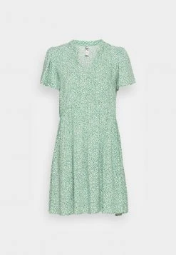 JDYSTARR LIFE V NECK DRESS - Robe De Jour - Medium Green /cloud Dancer 10 JDYSTARR LIFE V NECK DRESS - Robe De Jour - Medium Green /cloud Dancer -Promos JDY Boutique 001e590c4f5c47dc84955afefbb7617c