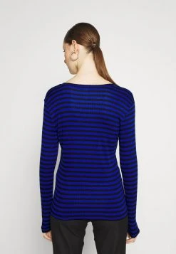 JDYFRANSISKA O NECK - T-shirt à Manches Longues - Surf The Web/black 11 JDYFRANSISKA O NECK - T-shirt à Manches Longues - Surf The Web/black -Promos JDY Boutique 00da4037f94c432293846d4b7a12300d