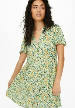 JDY Robe De Jour - Cloud Dancer 11 JDY Robe De Jour - Cloud Dancer -Promos JDY Boutique 02263a4114b54cddb3274611646175bc