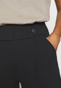 JDYGEGGO NEW ANCLE PANTS - Pantalon Classique - Black -Promos JDY Boutique 026ee484e2d2442389928a0e703d551d
