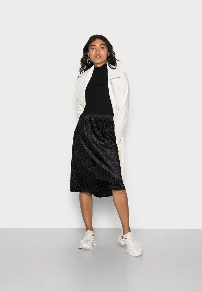 JDYGIA SKIRT - Jupe Trapèze - Black 4 JDYGIA SKIRT - Jupe Trapèze - Black – Image 2