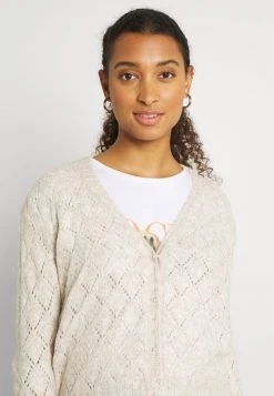 JDYAVIL SHORT CARDIGAN - Gilet - Chateau Gray 11 JDYAVIL SHORT CARDIGAN - Gilet - Chateau Gray -Promos JDY Boutique 048a31ab753f4f3bb86a81f869aa59eb