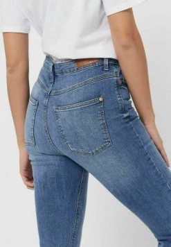 JDY Jeans Skinny - Light Blue Denim 11 JDY Jeans Skinny - Light Blue Denim -Promos JDY Boutique 061508b27cb5437690f6ae960f8529b8