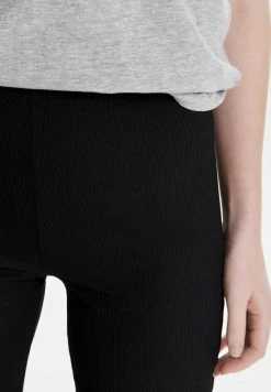 JDY Pantalon De Survêtement - Black -Promos JDY Boutique 076475bf4f9e4aeba31b9876ba417ca2