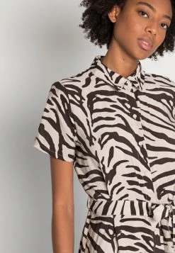 JDYCAMILLE ELLY LIFE DRESS - Robe De Jour - White Sand Black Zebra 11 JDYCAMILLE ELLY LIFE DRESS - Robe De Jour - White Sand Black Zebra -Promos JDY Boutique 08d529b52ea64590980027fbbed64fca