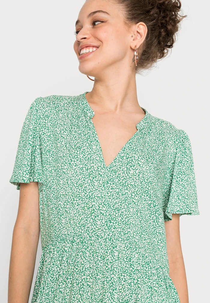 JDYSTARR LIFE V NECK DRESS - Robe De Jour - Medium Green /cloud Dancer 7 JDYSTARR LIFE V NECK DRESS - Robe De Jour - Medium Green /cloud Dancer – Image 5