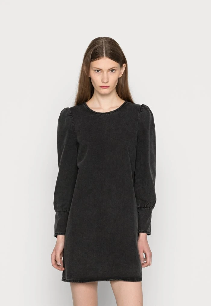 JDY Robe En Jean - Black Denim 3 JDY Robe En Jean - Black Denim