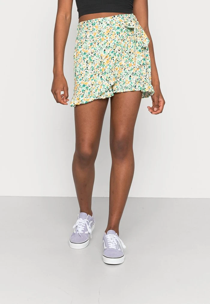 JDYSTARR LIFE WRAP - Short - Cloud Dancer/greenbriar/apricot 3 JDYSTARR LIFE WRAP - Short - Cloud Dancer/greenbriar/apricot