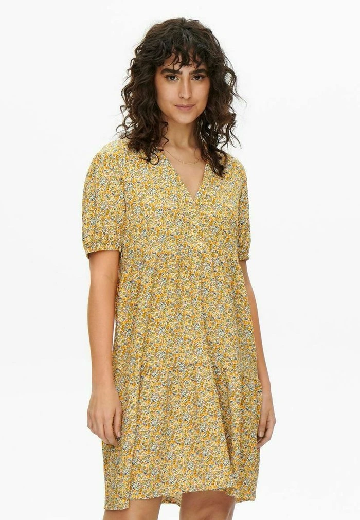 JDY Robe De Jour - Golden Apricot 3 JDY Robe De Jour - Golden Apricot