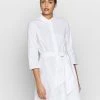 JDYHALL DRESS - Robe Chemise - White -Promos JDY Boutique 0f9258258048450884d979ec26c3064b