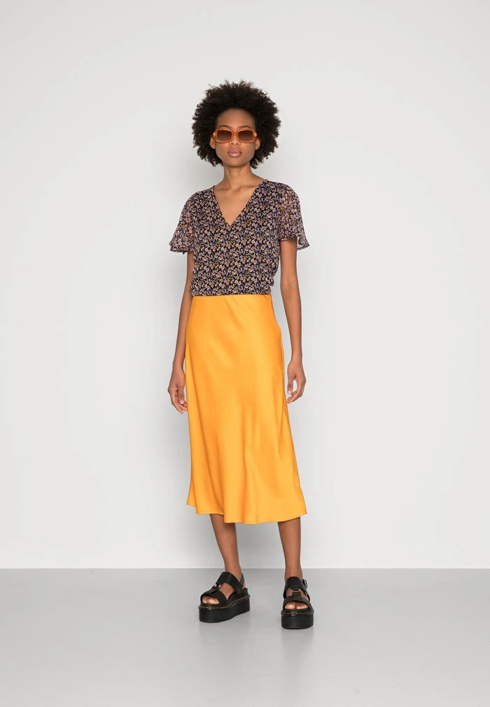 JDYCASSIE LIFE - Blouse - Odyssey Gray 4 JDYCASSIE LIFE - Blouse - Odyssey Gray – Image 2