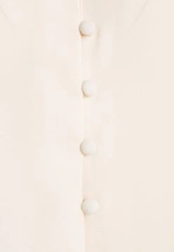 JDYHERMINE - Blouse - Tapioca 7 JDYHERMINE - Blouse - Tapioca -Promos JDY Boutique 11a9a8eb3d864263a721619e7d1846a6