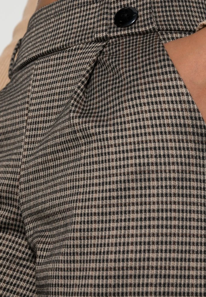 JDYGEGGO MIA LONG CHECK PANT - Pantalon Classique - Cobblestone 7 JDYGEGGO MIA LONG CHECK PANT - Pantalon Classique - Cobblestone – Image 5