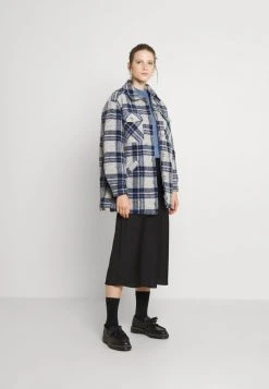 JDYRUE - Pullover - Coastal Fjord Melange 9 JDYRUE - Pullover - Coastal Fjord Melange -Promos JDY Boutique 17f7ade5244c4ddda7602f3f5240f4eb