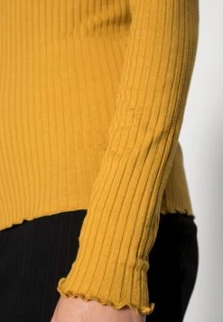 JDYFRANSISKA V NECK - T-shirt à Manches Longues - Harvest Gold 11 JDYFRANSISKA V NECK - T-shirt à Manches Longues - Harvest Gold -Promos JDY Boutique 1a0ad8ef00e9479b8de3f762ac9ffcaa