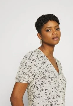 JDYSTAAR LIFE SHIRT DRESS - Robe De Jour - Tapioca/black -Promos JDY Boutique 1af07fdd2e2545d3a4504b83ed423263