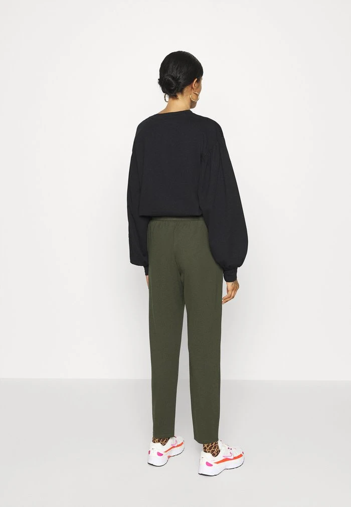 JDYPRETTY NEW PANT - Pantalon Classique - Forest Night 5 JDYPRETTY NEW PANT - Pantalon Classique - Forest Night – Image 3