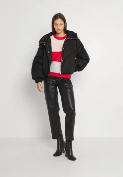 JDYDESTINY SHORT - Veste D'hiver - Black 8 JDYDESTINY SHORT - Veste D'hiver - Black -Promos JDY Boutique 1f32f6781cec4c5e98bd9eb20934faa5