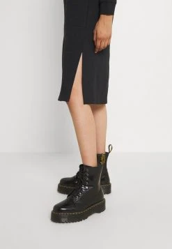 JDYLUCY LIFE L S RAGLAN SWEAT - Robe De Jour - Black 11 JDYLUCY LIFE L S RAGLAN SWEAT - Robe De Jour - Black -Promos JDY Boutique 1f80e4f093394a92b3c0f5c09d9bd9d4