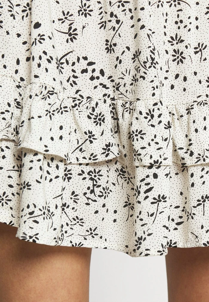 JDYSTAAR LIFE FRILL WVN - Jupe Trapèze - Tapioca/black 7 JDYSTAAR LIFE FRILL WVN - Jupe Trapèze - Tapioca/black – Image 5