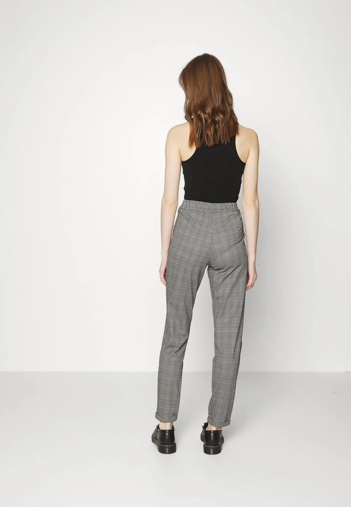 JDYDELICIOUS ANCLE PANT - Pantalon Classique - Cloud Dancer 5 JDYDELICIOUS ANCLE PANT - Pantalon Classique - Cloud Dancer – Image 3