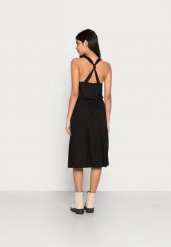 JDYDODO - Robe En Jersey - Black 9 JDYDODO - Robe En Jersey - Black -Promos JDY Boutique 27b58491e1234ff6802f5abcb87fc7aa