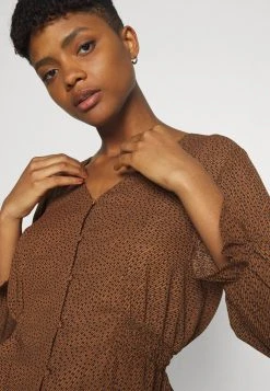 JDYBASIL - Blouse - Aztec/sky Captain 11 JDYBASIL - Blouse - Aztec/sky Captain -Promos JDY Boutique 29cb27c59972439a8ad08bbee03185fb