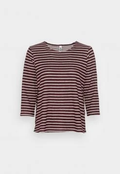 JDYELIN TREATS - T-shirt à Manches Longues - Winetasting 10 JDYELIN TREATS - T-shirt à Manches Longues - Winetasting -Promos JDY Boutique 2a12854ed13a413b85373e6771ccc9fa