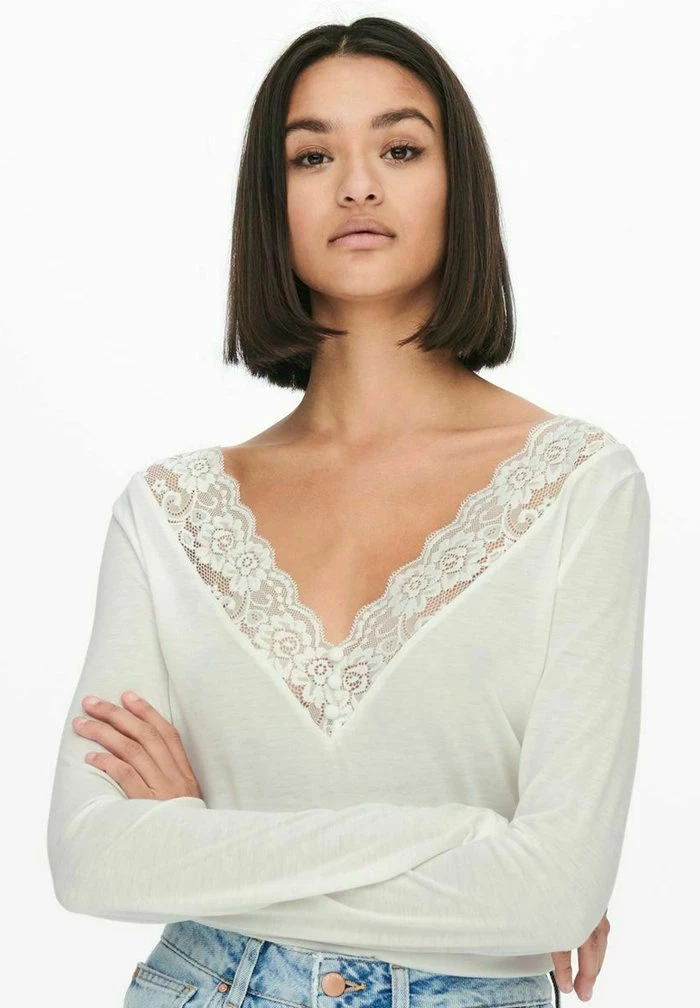 JDY T-shirt à Manches Longues - Cloud Dancer 6 JDY T-shirt à Manches Longues - Cloud Dancer – Image 4