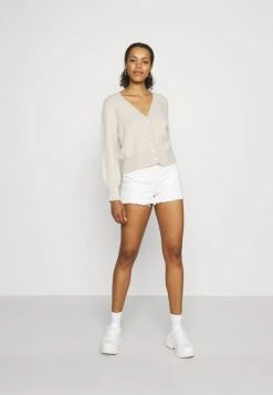 JDYALESSI LIFE - Gilet - Chateau Gray 8 JDYALESSI LIFE - Gilet - Chateau Gray -Promos JDY Boutique 2df0c902c1d04a9295b3804bdeaff652