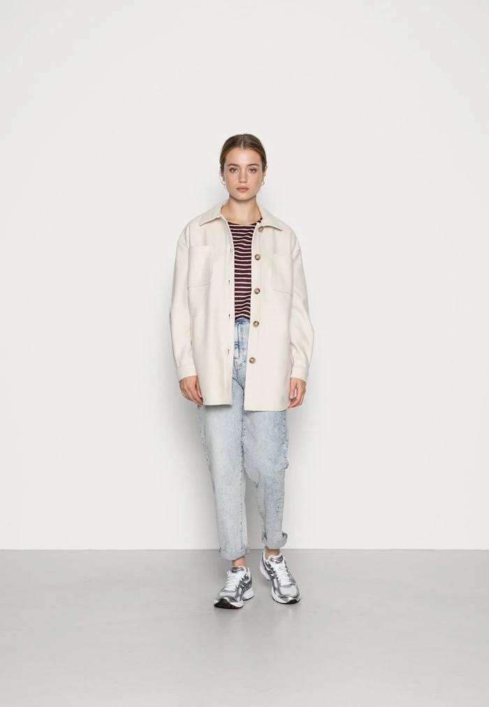 JDYELIN TREATS - T-shirt à Manches Longues - Winetasting 4 JDYELIN TREATS - T-shirt à Manches Longues - Winetasting – Image 2