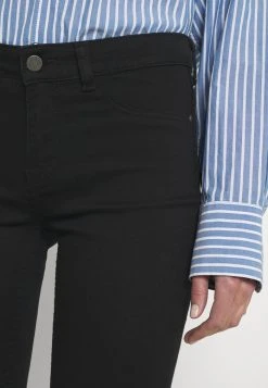 JDY CITY - Short En Jean - Black Denim 14 JDY CITY - Short En Jean - Black Denim -Promos JDY Boutique 2f32cce5e5a7477aa52c82b1cad4c065