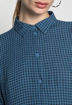 JDYLORA ABOVE KNEE DRESS - Robe Chemise - Captains Blue/black 11 JDYLORA ABOVE KNEE DRESS - Robe Chemise - Captains Blue/black -Promos JDY Boutique 2ff81a29b389436a83b72f57db5bfba1