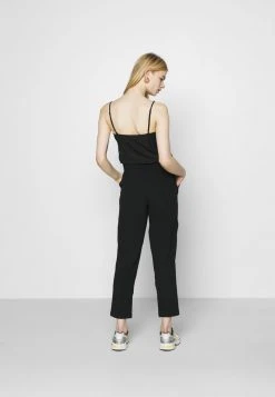 JDYXANDER ANKLE PANT - Pantalon Classique - Black 11 JDYXANDER ANKLE PANT - Pantalon Classique - Black -Promos JDY Boutique 31edbdd8148843199a64c58ac6ed8ac4