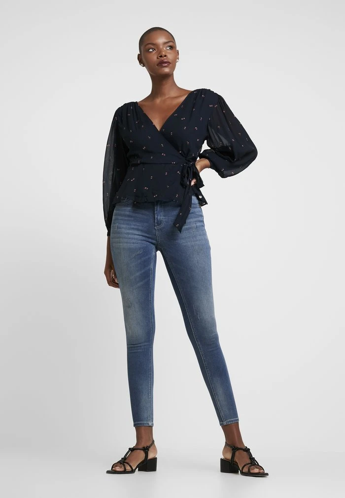 JDYCAROLA - Jeans Skinny - Medium Blue Denim 4 JDYCAROLA - Jeans Skinny - Medium Blue Denim – Image 2