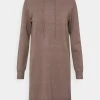 JDYMISCHA HOOD DRESS - Robe Pull - Brown 2 JDYMISCHA HOOD DRESS - Robe Pull - Brown -Promos JDY Boutique 34b59bd7d4314df0a235c9e86d81f5ad