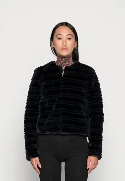 JDY DEER FAUX FUR JACKET - Veste D'hiver - Black