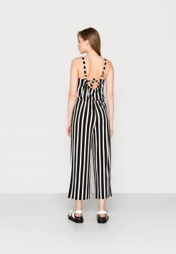 JDYALINA STRAP - Combinaison - Black 9 JDYALINA STRAP - Combinaison - Black -Promos JDY Boutique 3a1fe7775597477d8cc7ead21f120f10