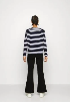 JDYIVY KUNO LIFE - T-shirt à Manches Longues - Antique White 9 JDYIVY KUNO LIFE - T-shirt à Manches Longues - Antique White -Promos JDY Boutique 3c83ac702a904d2096c3fd9a04fdbb03