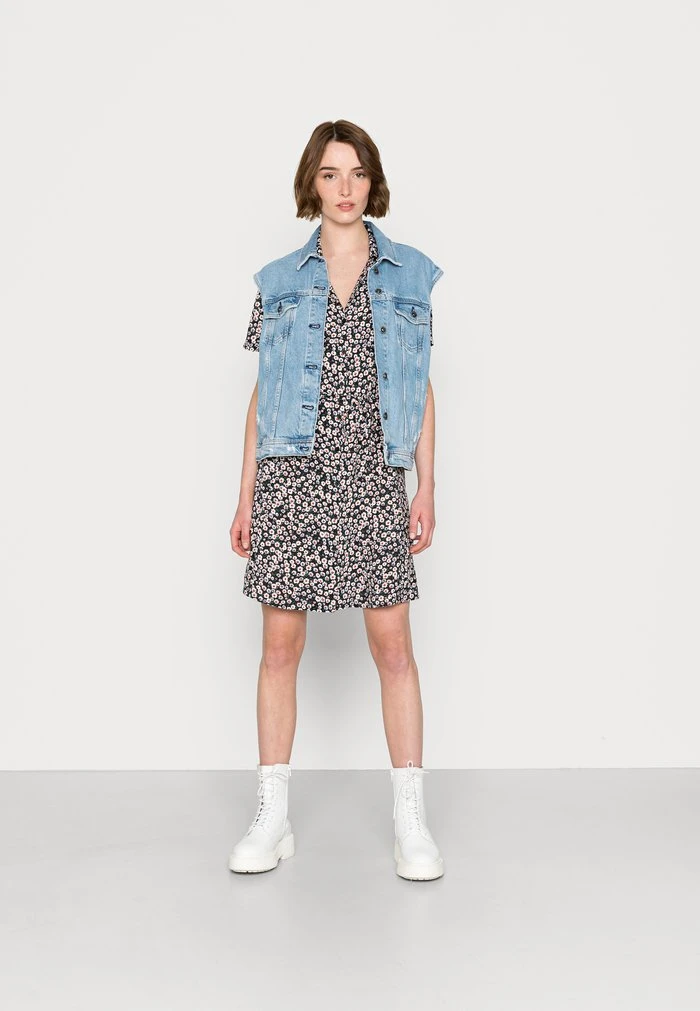 JDYSTARR LIFE DRESS - Robe Chemise - Black 4 JDYSTARR LIFE DRESS - Robe Chemise - Black – Image 2