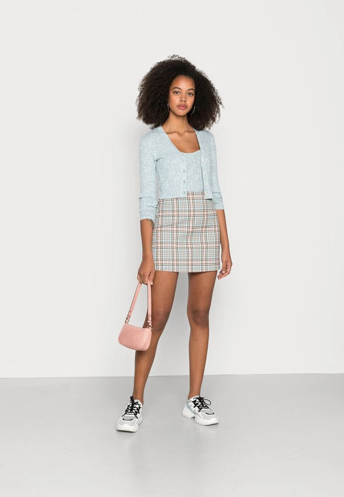 JDYMELISA SHORT CARDIGAN 2 In 1 - Débardeur - Tourmaline Melange 4 JDYMELISA SHORT CARDIGAN 2 In 1 - Débardeur - Tourmaline Melange – Image 2