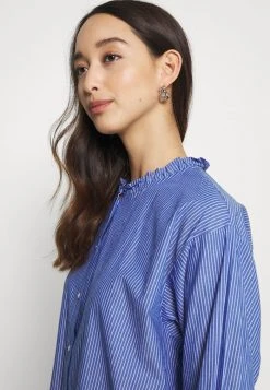 JDY BUBBLE LIFE FRILL LONG - Chemisier - Estate Blue/cloud Dancer 11 JDY BUBBLE LIFE FRILL LONG - Chemisier - Estate Blue/cloud Dancer -Promos JDY Boutique 3f4fbac2b35c43e09160fdddfed7b287