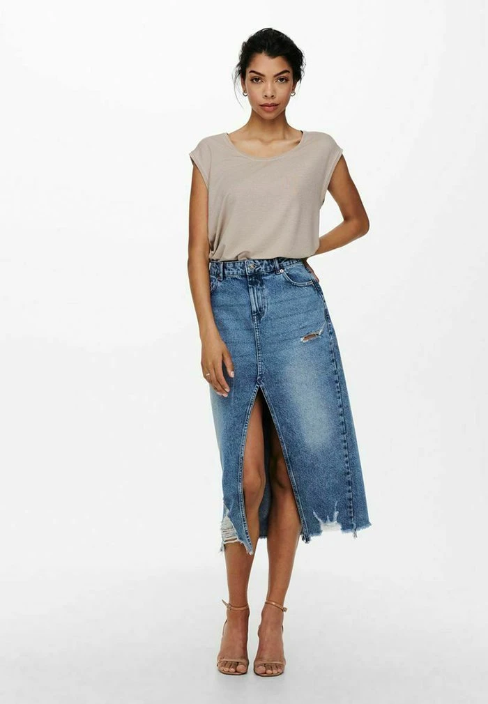 JDY LUREX - T-shirt Basique - Chateau Gray 4 JDY LUREX - T-shirt Basique - Chateau Gray – Image 2