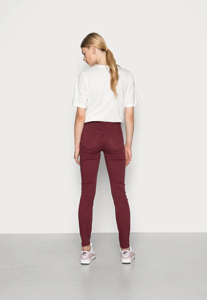 JDYLEON LIFE SKINNY - Pantalon Classique - Windsor Wine 5 JDYLEON LIFE SKINNY - Pantalon Classique - Windsor Wine – Image 3