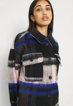 JDY DIXIE - Veste Légère - Sodalite Blue/blossom/cloud Dancer 11 JDY DIXIE - Veste Légère - Sodalite Blue/blossom/cloud Dancer -Promos JDY Boutique 4cddc971786943f5961cecff5edf4298