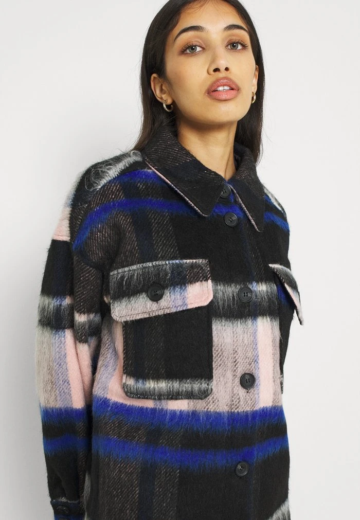 JDY DIXIE - Veste Légère - Sodalite Blue/blossom/cloud Dancer 6 JDY DIXIE - Veste Légère - Sodalite Blue/blossom/cloud Dancer – Image 4