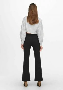 JDYELLA - Chemisier - White 11 JDYELLA - Chemisier - White -Promos JDY Boutique 4ef7a0a444874e078e960864ffcf27ff