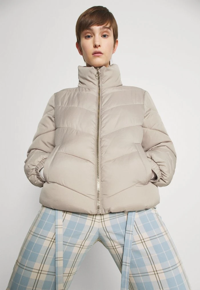 JDYFINNO - Veste D'hiver - Simply Taupe 7 JDYFINNO - Veste D'hiver - Simply Taupe – Image 5