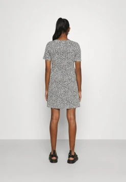 JDYKIRKBY SHORT DRESS - Robe De Jour - Cloud Dancer 10 JDYKIRKBY SHORT DRESS - Robe De Jour - Cloud Dancer -Promos JDY Boutique 5426b60e682f4ab5ab1b37274e6b0316